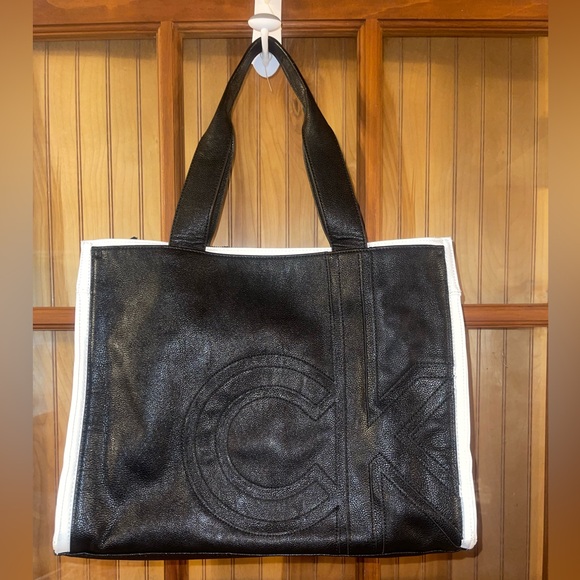 Calvin Klein Black and White Tote Bag - Picture 9 of 9